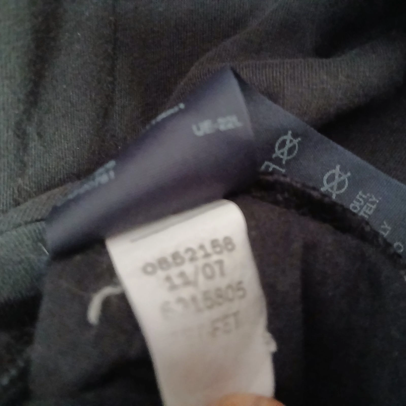 Camiseta Tommy Hilfiger Negra Enjuagada Gráfica '85' - Talla XL – photo 9